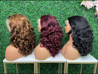 Perruque Bouncy Aicha- 100% Human hair  -densité 300%- Frontale 13*4- Taille 20